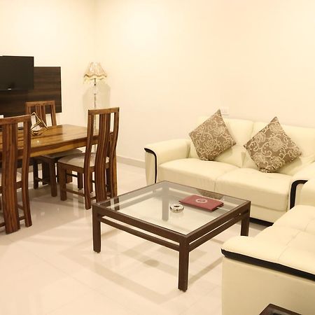 Rk Regency Hotell Bhopal Eksteriør bilde