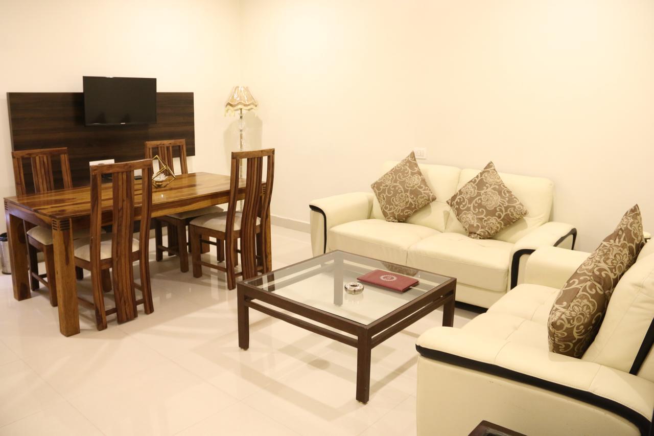Rk Regency Hotell Bhopal Eksteriør bilde